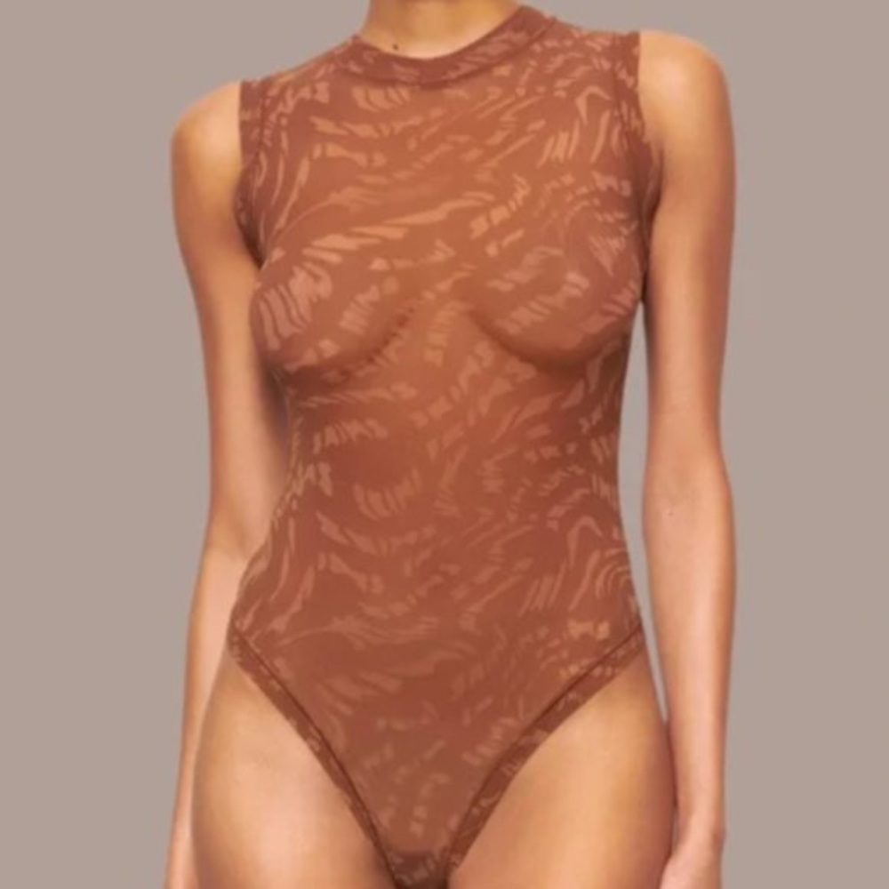 Skims summer mesh mock neck bodysuit in Latte Swirl